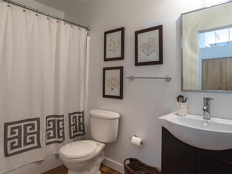 1350 Rosa L Parks Blvd #347 — Photo 8