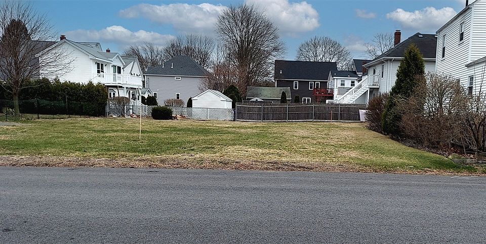 2nd image of 1 Florence St