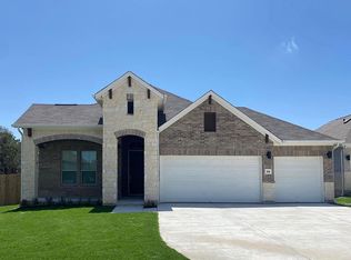 698 Treadwell Ln, Kyle, TX 78640