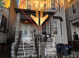 114 Bidwell Ave #B, Jersey City, NJ 07305