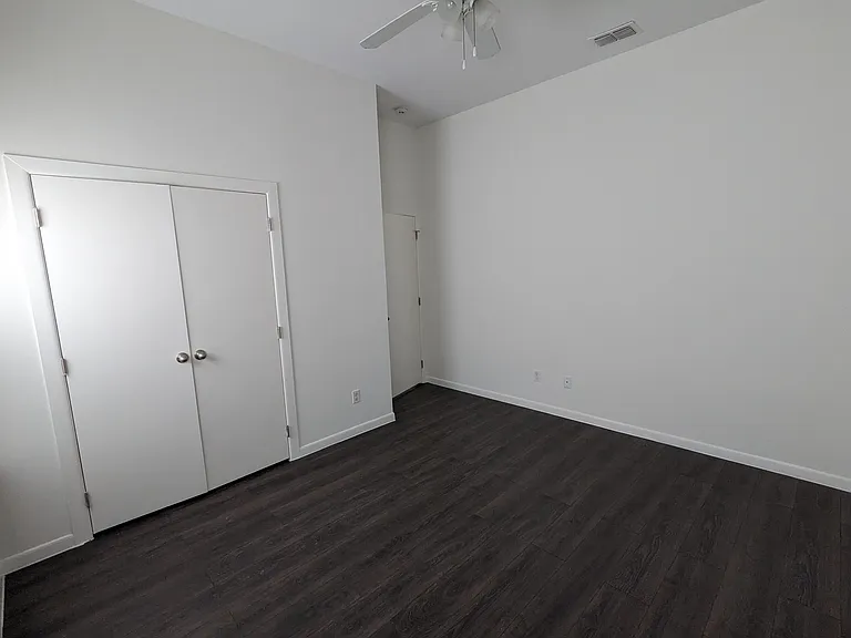 5211 Shalom Dr — Photo 17