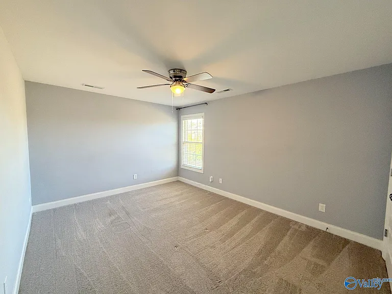 218 Woodgrove Dr — Photo 26