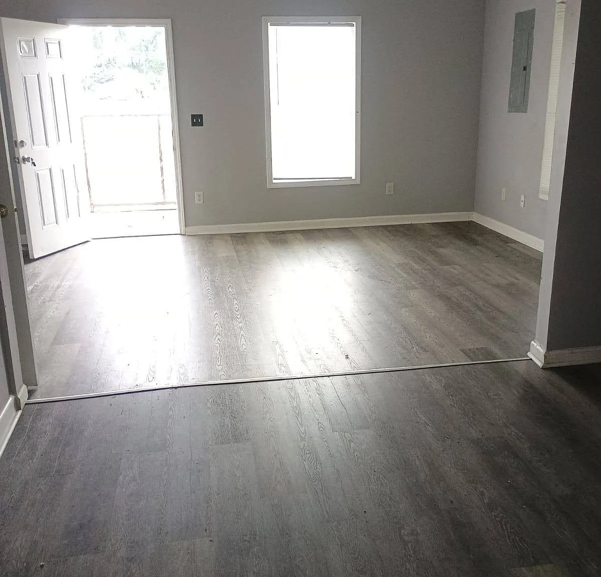 3 bed, 1191 sqft, $1,100 — Photo 3