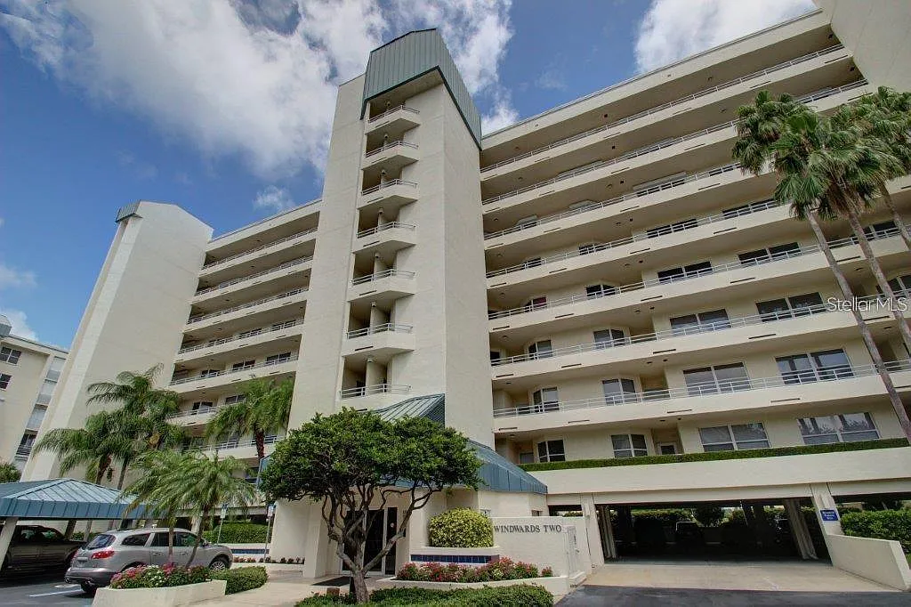 2 bed, 2.0 bath, 1145 sqft, $3,000 — Photo 2