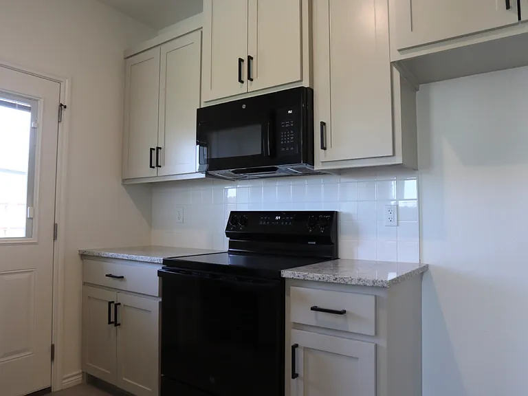 4144 Long Creek Ln #A — Photo 12