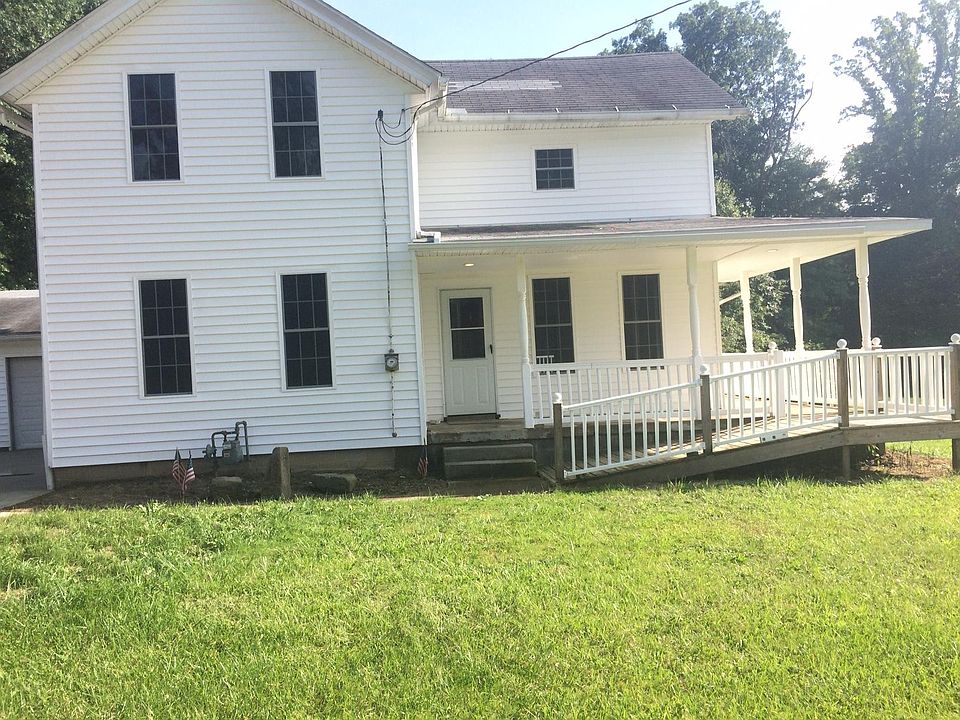 Front (with wheelchair ramp)