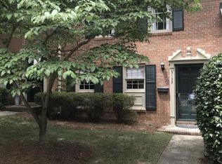 3132 Morningside Dr, Raleigh, NC 27607