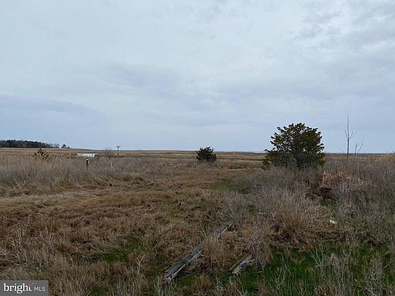 4th image of 3434 Marsh Rd