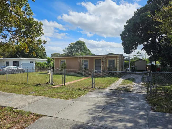 2520 NW 160th Street, Miami Gardens, FL 33054