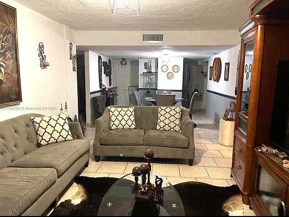 3rd image of 10000 NW 80th Ct APT 2421