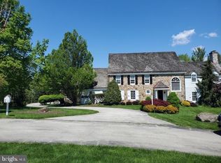 1297 Farm Rd, Berwyn, PA 19312