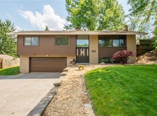 3633 Ashland Dr, Bethel Park, PA 15102