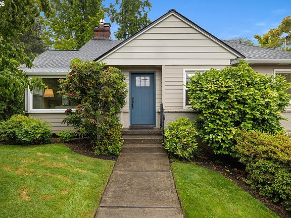 2nd image of 8108 SW 9th Ave