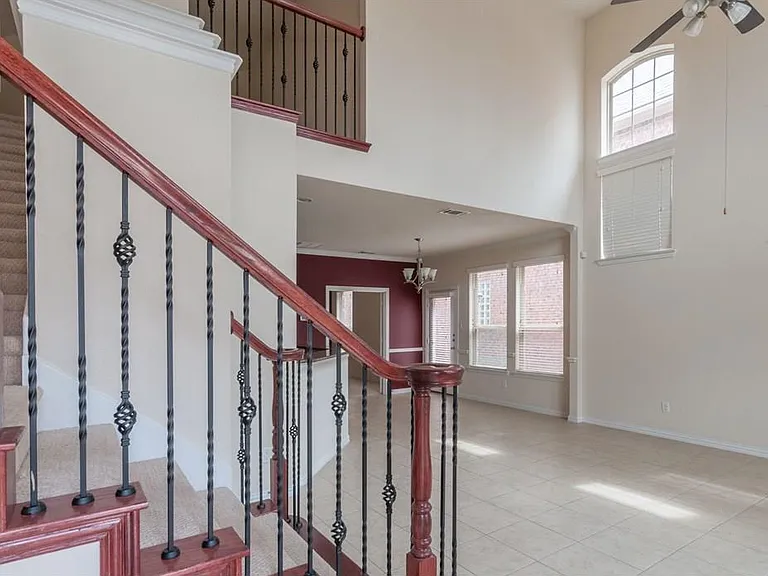 3504 Porter Creek Dr — Photo 4