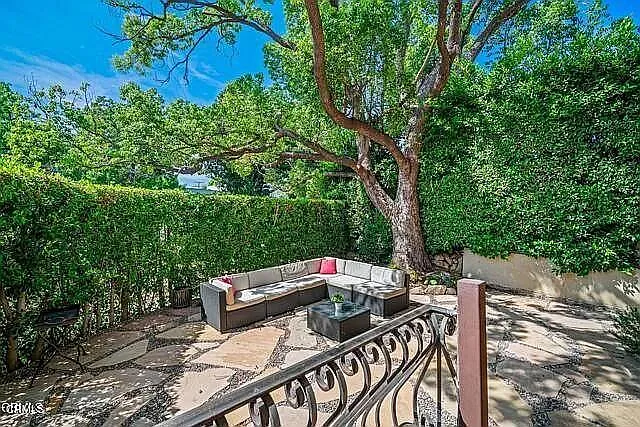 748 N La Jolla Ave — Photo 21