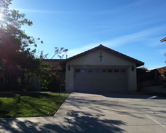 1st image of 22085 Country Hills Dr