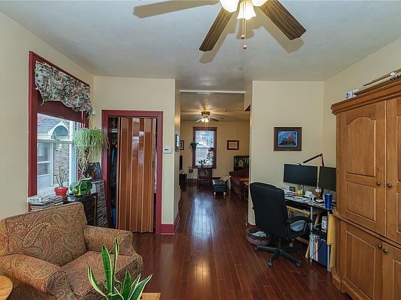 5th image of 1012 Haslage Ave