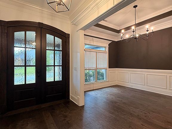 5th image of 1312 Pecan Point Way