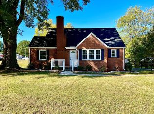 1301 Bothwell St, Greensboro, NC 27406