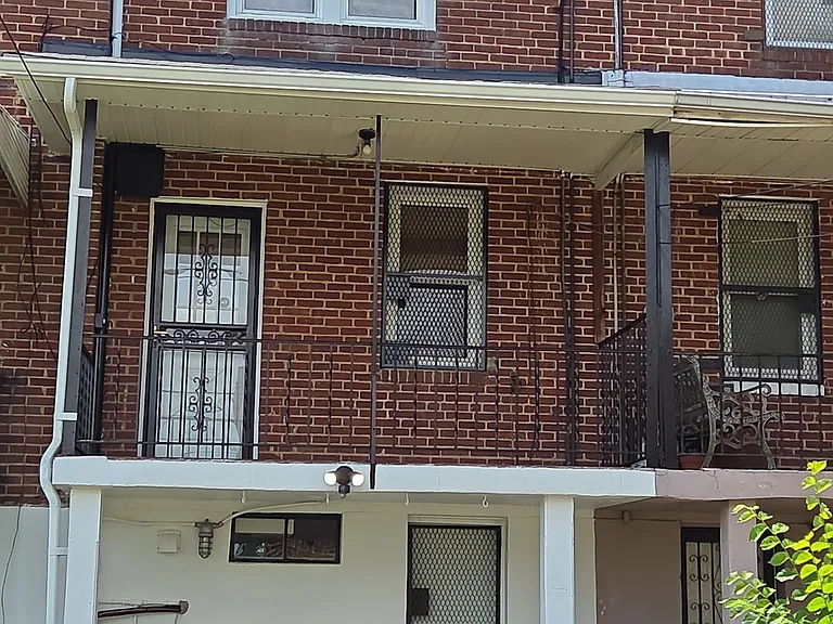 335 N Grantley St — Photo 3