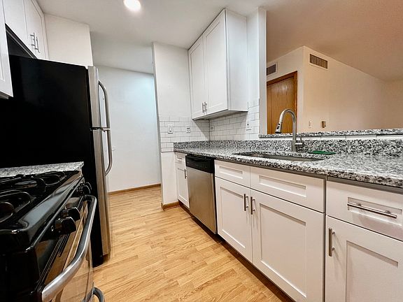 3rd image of 1912 Prairie Sq APT 205A