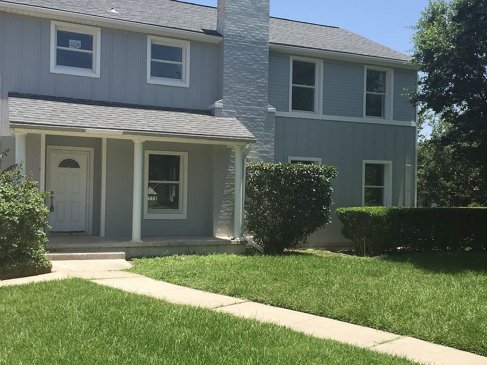 1st image of 510 E Hathaway Dr