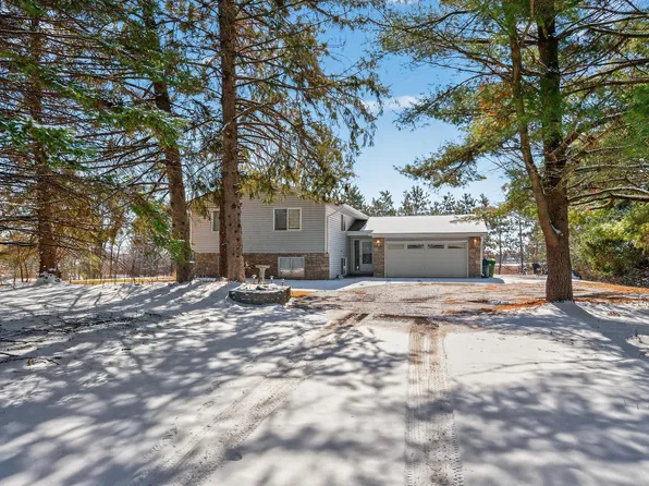 508 195th Ln NW, Oak Grove, MN 55011