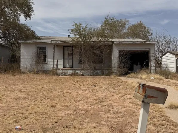 1203 Stanford Ave, Big Spring, TX 79720