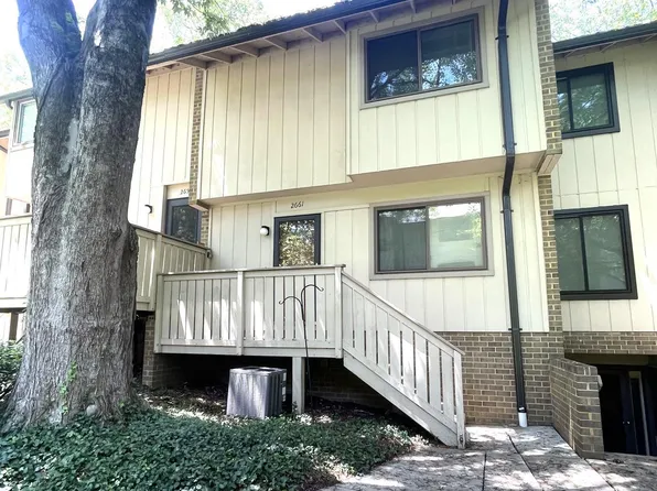2661 Glengyle Dr #58, Vienna, VA 22181
