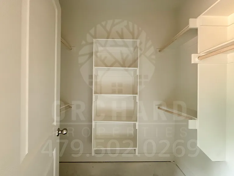 15 Bankfoot Dr — Photo 10