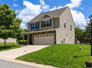 2693 Chari Park Ln, Walkertown, NC 27051