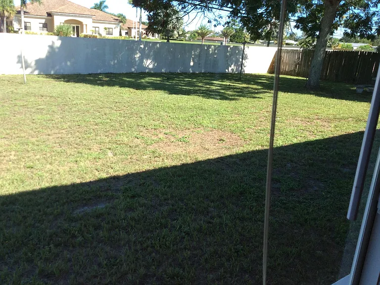 Jeanne Dr — Photo 7
