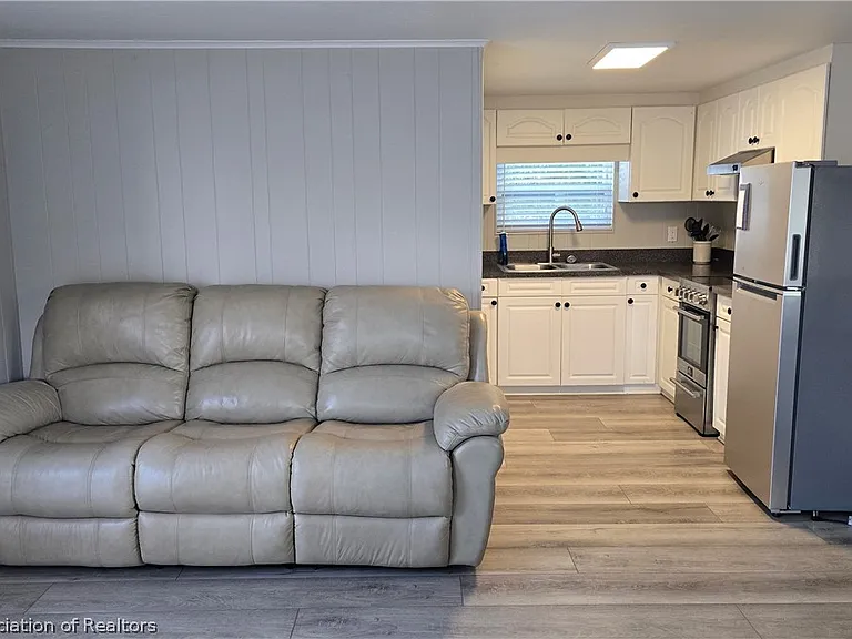 683 Lake June Rd — Photo 6