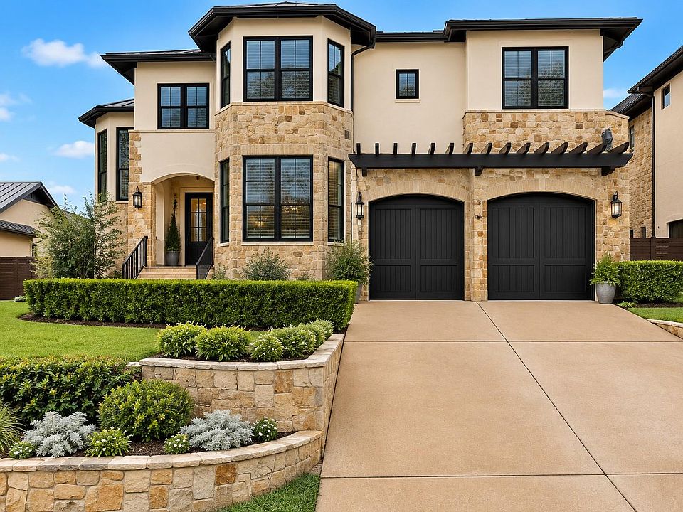 1st image of 816 Stonewall Ridge Ln