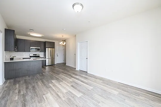2 Hennessey Blvd #304 — Photo 8
