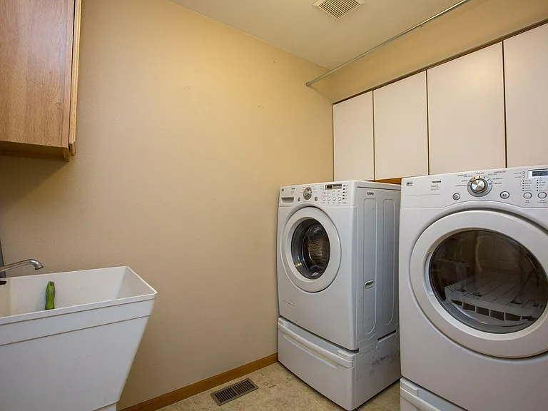 4405 Monte Carlo Dr — Photo 12