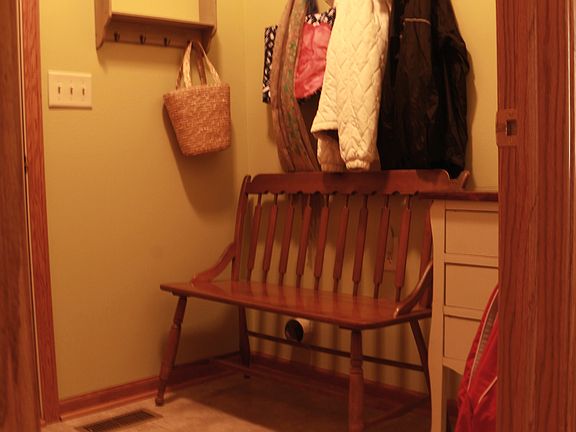 mud room/1st floor laundry