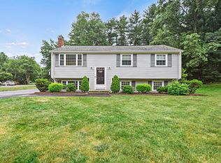 10 Cape Cod Ln, Hanover, MA 02339