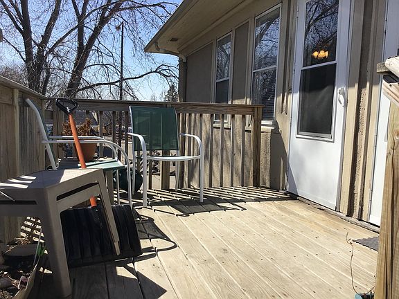 4th image of 516 Smith Ave S #2