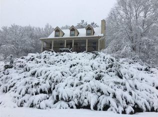 32 Kay Rd, White, GA 30184