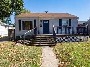 521 10th St, Wood River, IL
