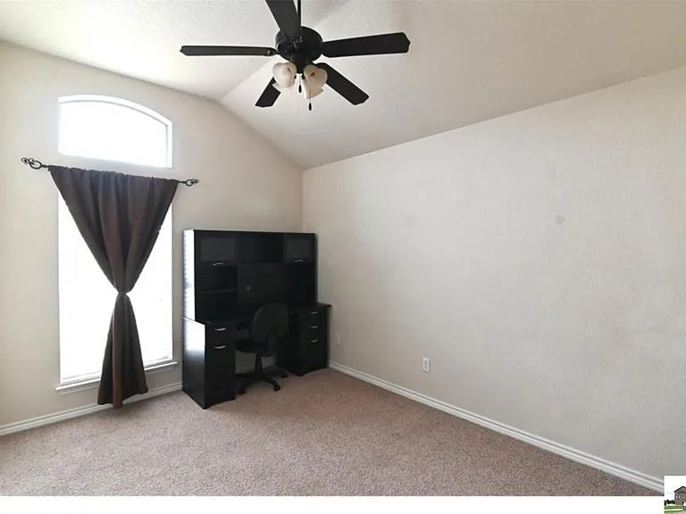 4501 Lauren Mackenzie Dr — Photo 17