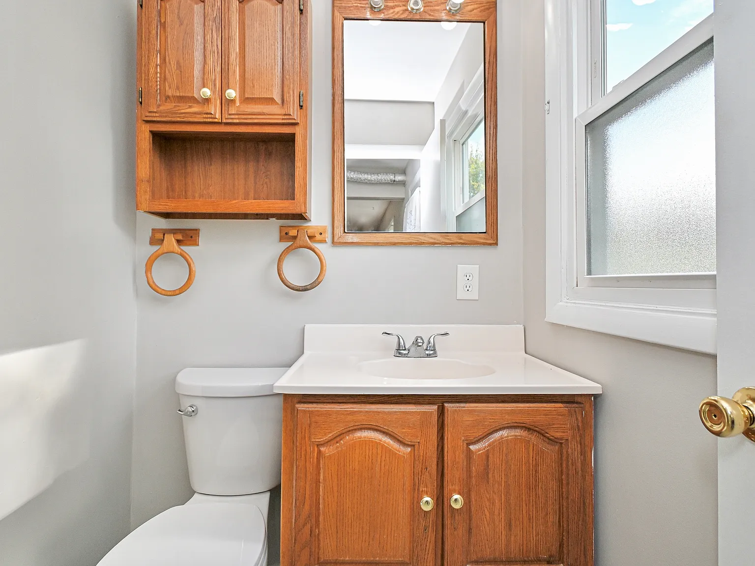 647 Bellaire Court - 1 — Photo 2