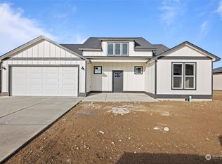 1330 E Mount Baker St, Othello, WA 99344