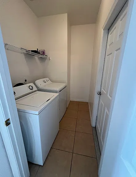 3705 Greencrest Ct — Photo 34