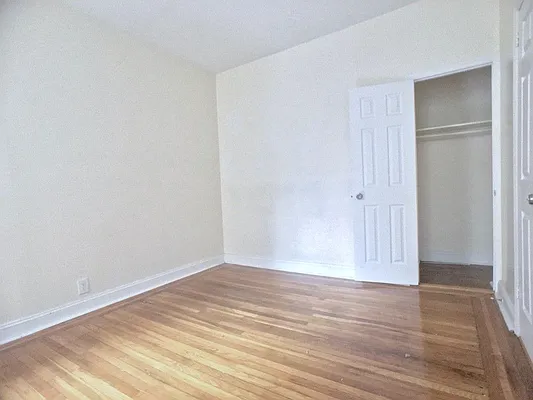 Rented by Sovereign Associates | media 11