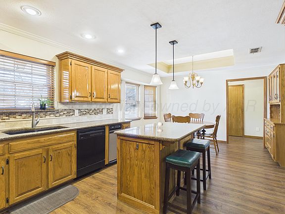 5th image of 506 Robin Rd