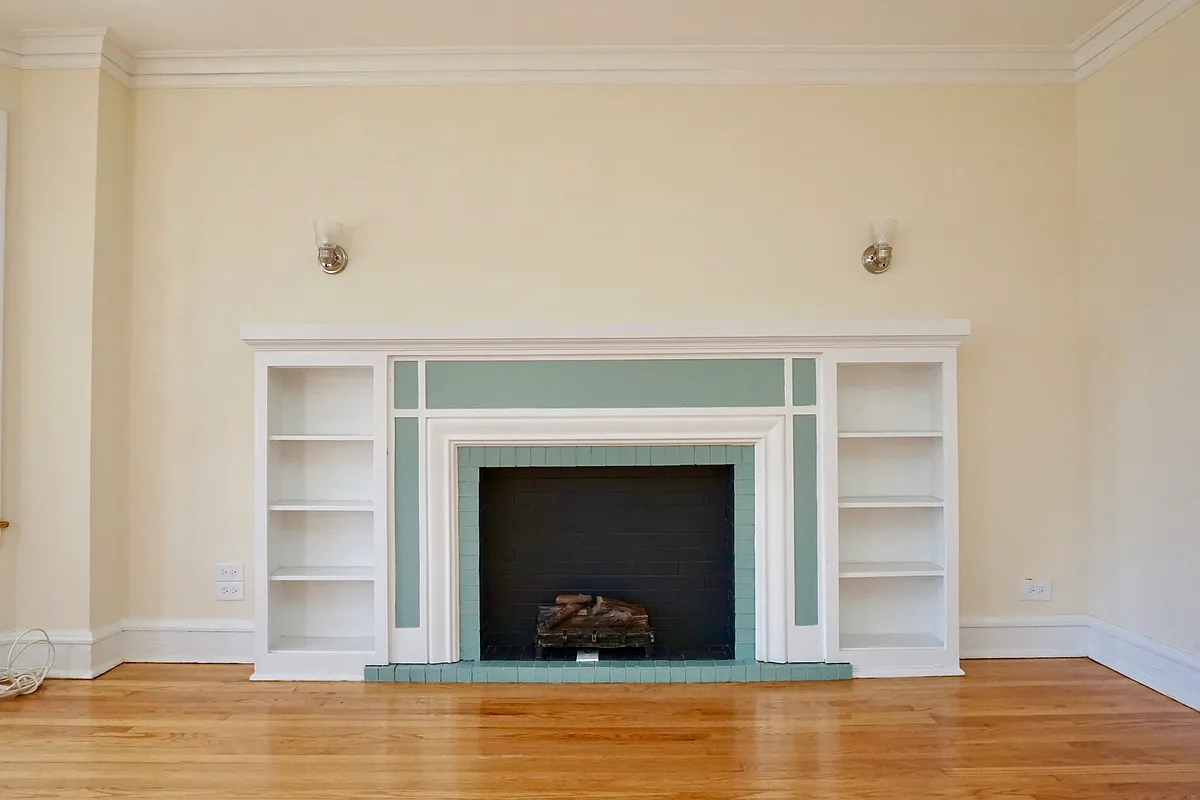Building Photo - 5659 N Campbell Ave #2