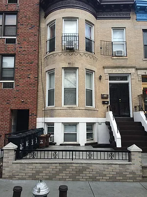 Sold by Compass Realty Central Inc. | media 1