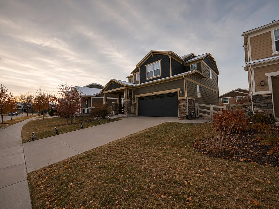 3233 Anika Dr